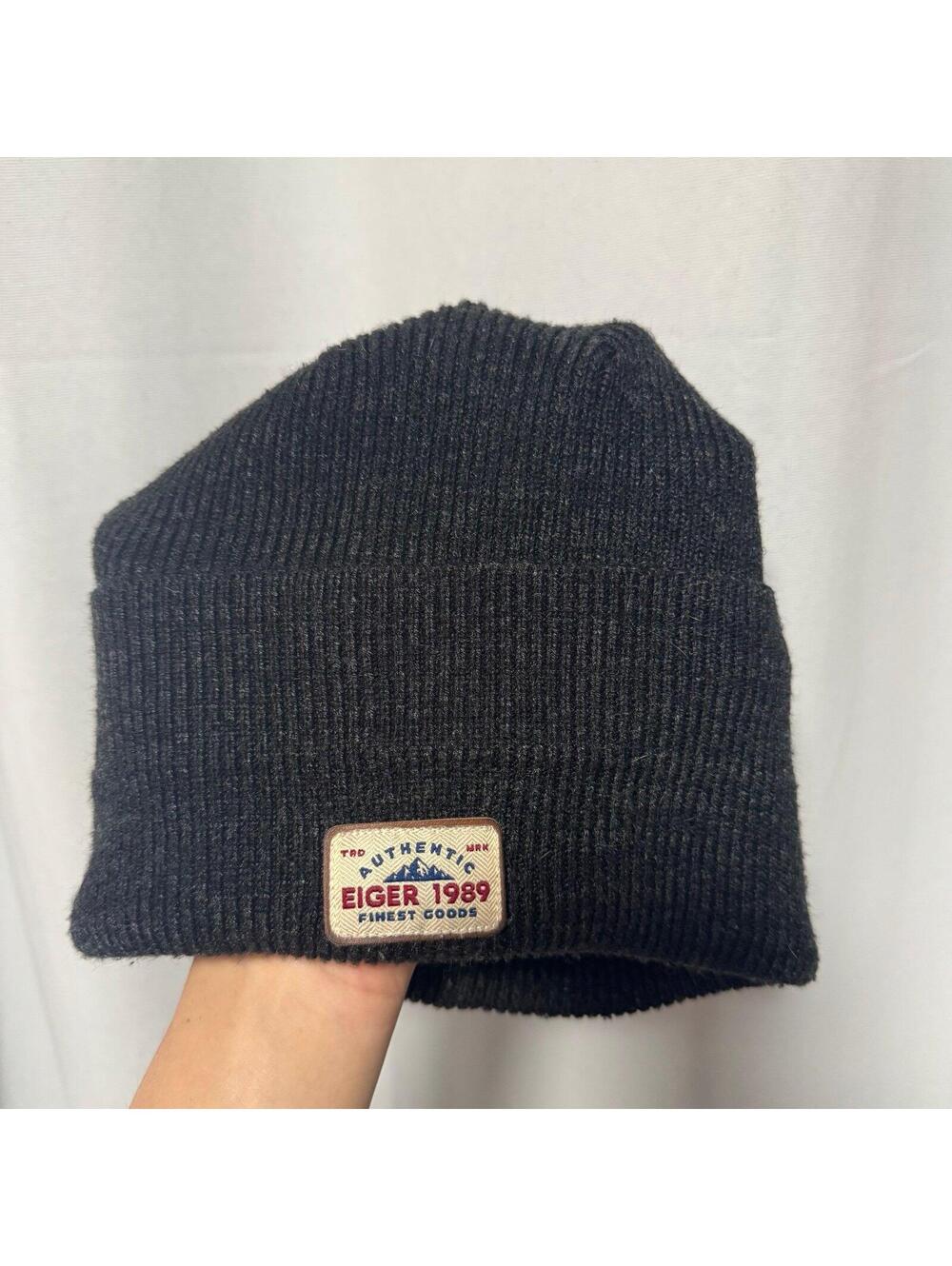 Eiger Sherwood beanie in dark gray